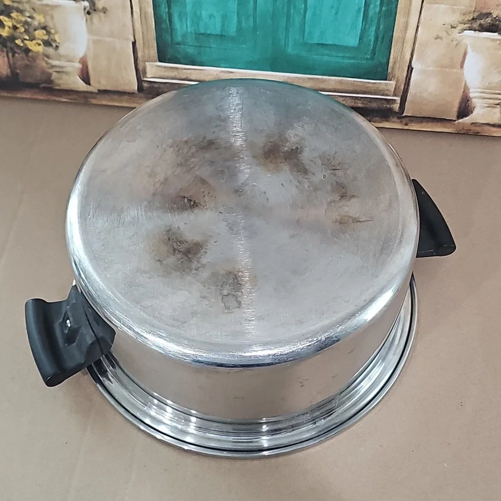 AMWAY QUEEN 6 Qt. Stock Pot & Lid Multi-Ply 18-8 Stainless USA    VERY CLEAN!